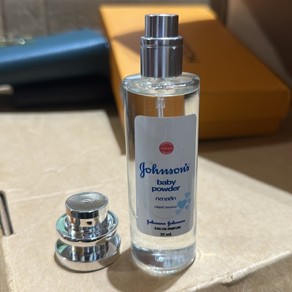 perfume - Picture 2 of 2